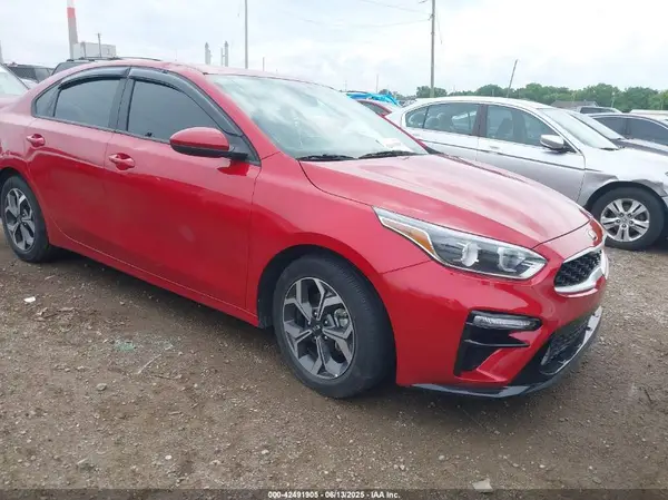 3KPF24AD7LE260940 2020 KIA FORTE - Image 1