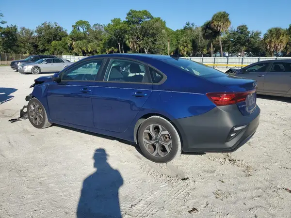 3KPF24AD7LE261165 2020 KIA FORTE - Image 2