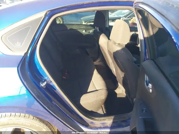 3KPF24AD7LE261375 2020 KIA FORTE - Image 8