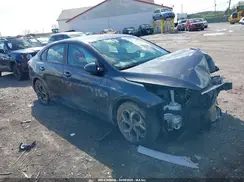 3KPF24AD7ME266867 2021 KIA FORTE
