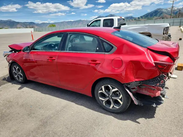 3KPF24AD7ME270661 2021 KIA FORTE - Image 2