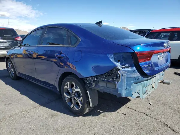 3KPF24AD7ME271583 2021 KIA FORTE - Image 2