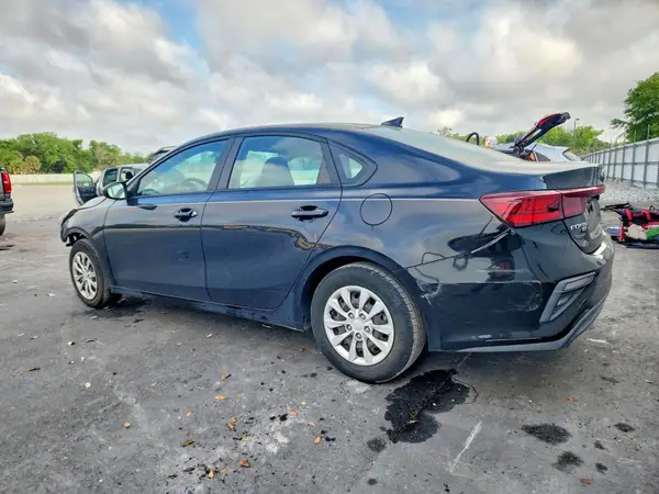 3KPF24AD7ME274595 2021 KIA FORTE - Image 2