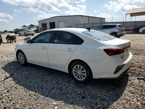 3KPF24AD7ME276296 2021 KIA FORTE - Image 2