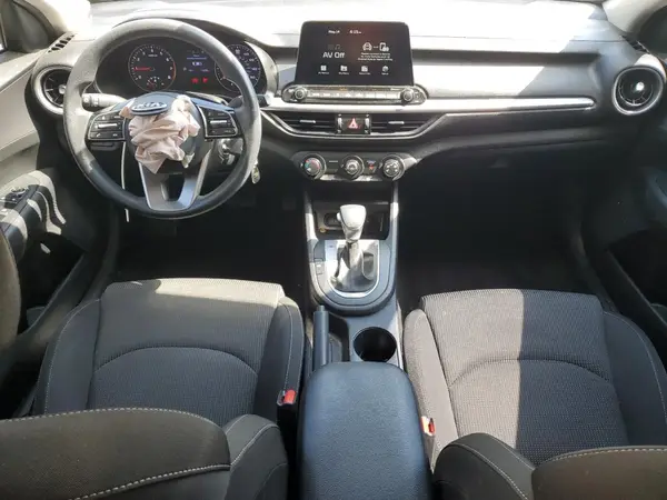 3KPF24AD7ME276296 2021 KIA FORTE - Image 8