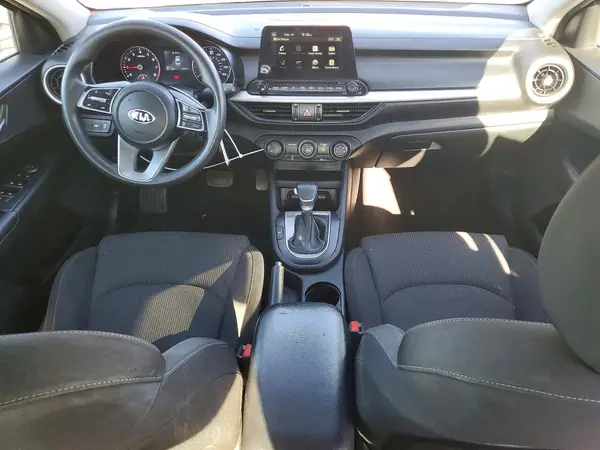 3KPF24AD7ME278839 2021 KIA FORTE - Image 8
