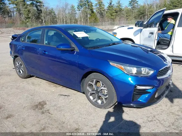 3KPF24AD7ME284348 2021 KIA FORTE - Image 1