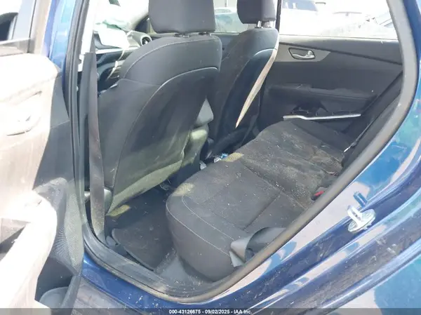 3KPF24AD7ME285645 2021 KIA FORTE - Image 8