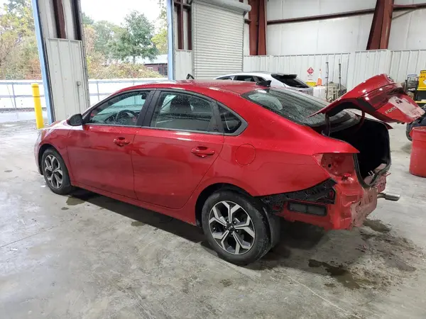3KPF24AD7ME286861 2021 KIA FORTE - Image 2