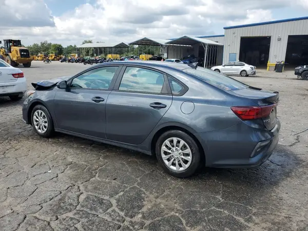 3KPF24AD7ME288853 2021 KIA FORTE - Image 2