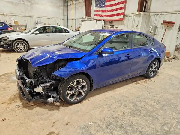 3KPF24AD7ME288996 2021 KIA FORTE - Image 1