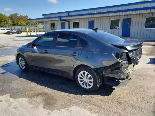 3KPF24AD7ME290019 2021 KIA FORTE - Image 2