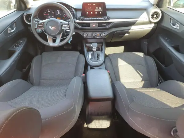 3KPF24AD7ME290019 2021 KIA FORTE - Image 8