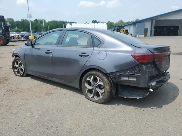 3KPF24AD7ME290313 2021 KIA FORTE - Image 2