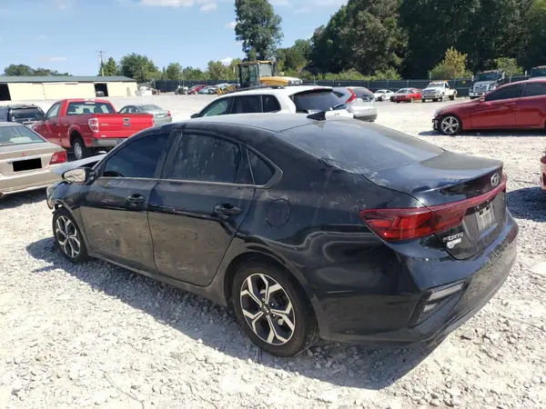 3KPF24AD7ME290845 2021 KIA FORTE - Image 2