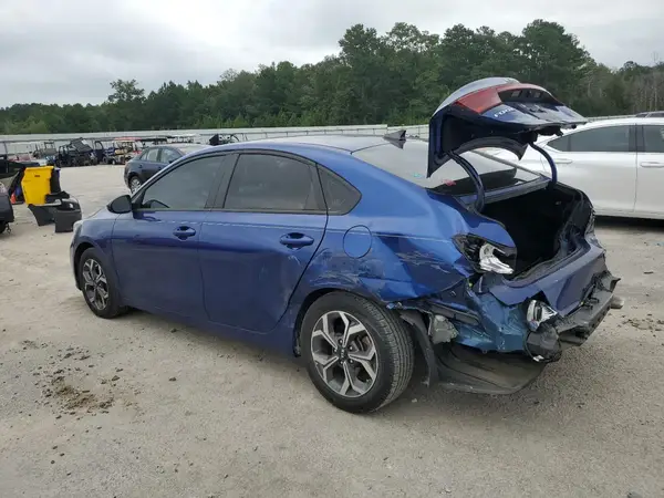 3KPF24AD7ME291686 2021 KIA FORTE - Image 2