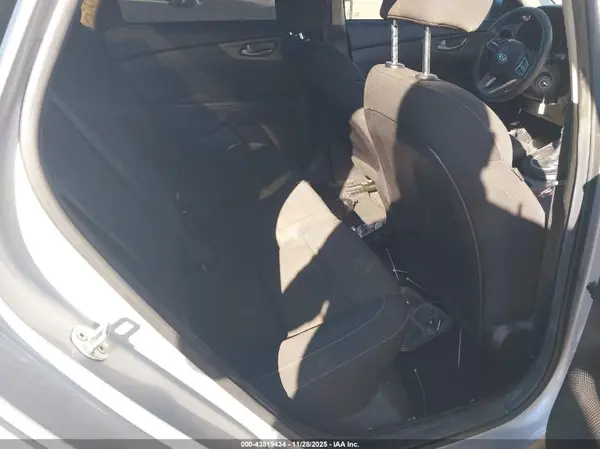 3KPF24AD7ME294992 2021 KIA FORTE - Image 8