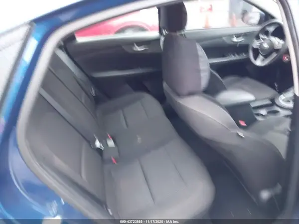 3KPF24AD7ME297410 2021 KIA FORTE - Image 8