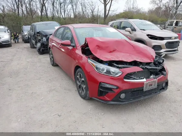 3KPF24AD7ME298475 2021 KIA FORTE - Image 1