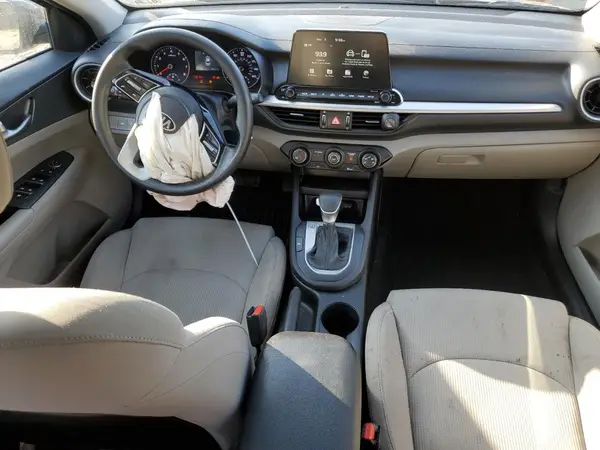 3KPF24AD7ME299156 2021 KIA FORTE - Image 8