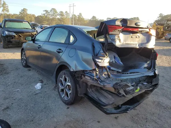 3KPF24AD7ME299495 2021 KIA FORTE - Image 2