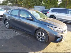 3KPF24AD7ME302301 2021 KIA FORTE