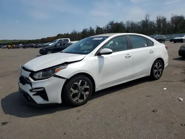 3KPF24AD7ME304078 2021 KIA FORTE - Image 1