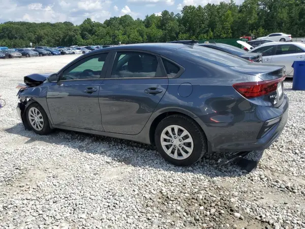 3KPF24AD7ME304632 2021 KIA FORTE - Image 2