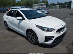 3KPF24AD7ME305456 2021 KIA FORTE
