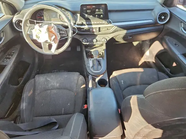3KPF24AD7ME309538 2021 KIA FORTE - Image 8