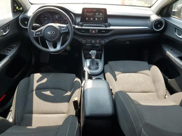 3KPF24AD7ME309877 2021 KIA FORTE - Image 8