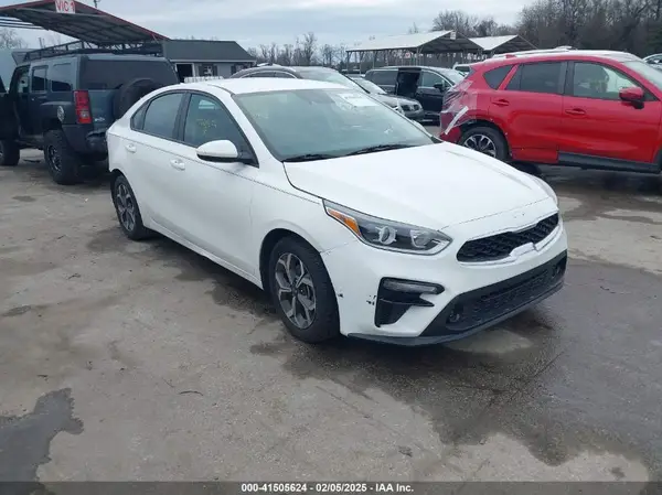 3KPF24AD7ME311189 2021 KIA FORTE - Image 1