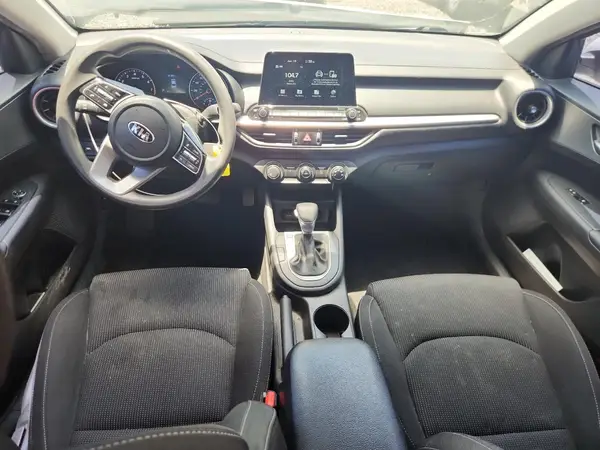 3KPF24AD7ME313976 2021 KIA FORTE - Image 8