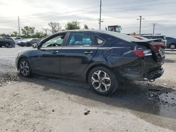 3KPF24AD7ME314397 2021 KIA FORTE - Image 2