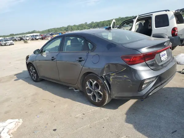 3KPF24AD7ME320460 2021 KIA FORTE - Image 2