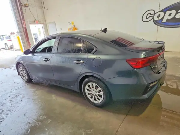 3KPF24AD7ME320667 2021 KIA FORTE - Image 2