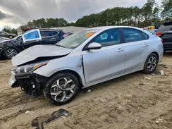 3KPF24AD7ME320975 2021 KIA FORTE