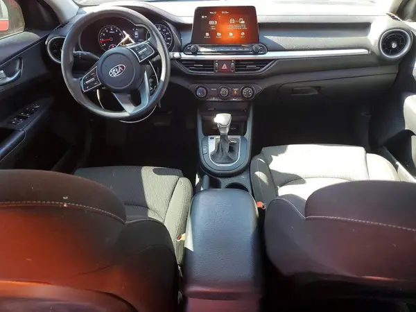 3KPF24AD7ME325769 2021 KIA FORTE - Image 8