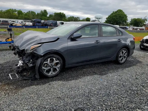 3KPF24AD7ME326209 2021 KIA FORTE - Image 1