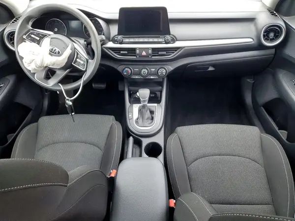 3KPF24AD7ME326209 2021 KIA FORTE - Image 8