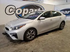 3KPF24AD7ME326808 2021 KIA FORTE
