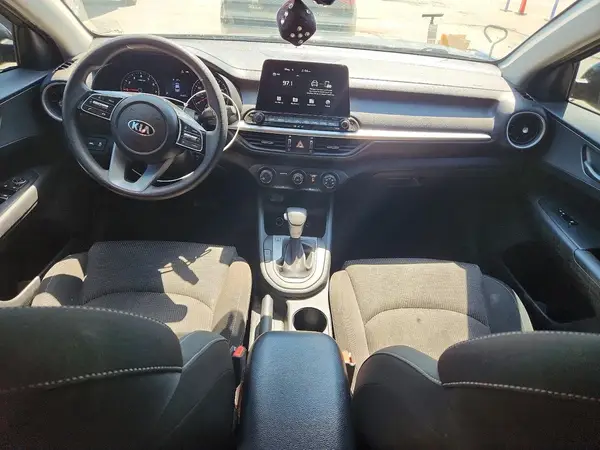 3KPF24AD7ME327036 2021 KIA FORTE - Image 8