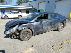 3KPF24AD7ME327196 2021 KIA FORTE
