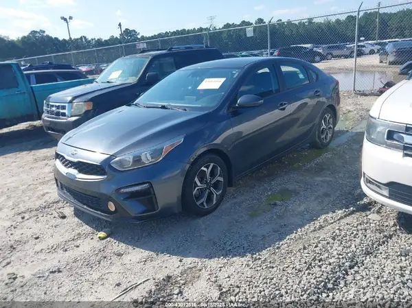 3KPF24AD7ME328882 2021 KIA FORTE - Image 2