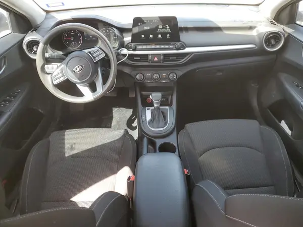3KPF24AD7ME330373 2021 KIA FORTE - Image 8