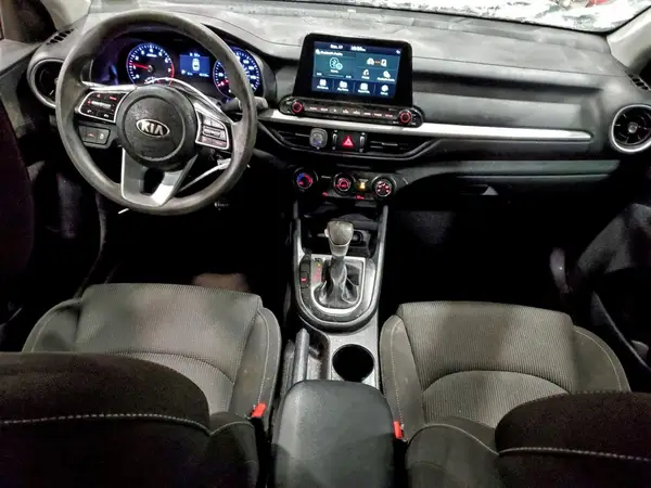 3KPF24AD7ME333046 2021 KIA FORTE - Image 8