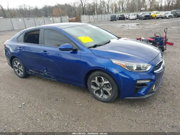 3KPF24AD7ME333189 2021 KIA FORTE - Image 1