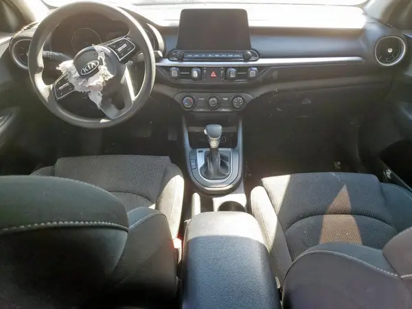 3KPF24AD7ME337937 2021 KIA FORTE - Image 8