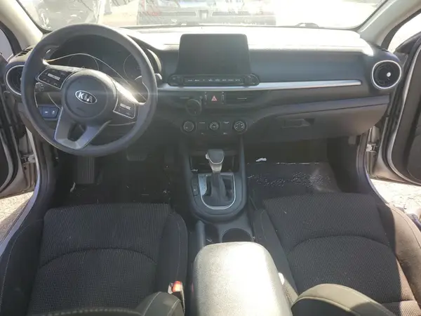 3KPF24AD7ME340031 2021 KIA FORTE - Image 8