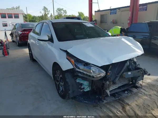 3KPF24AD7ME340143 2021 KIA FORTE - Image 1